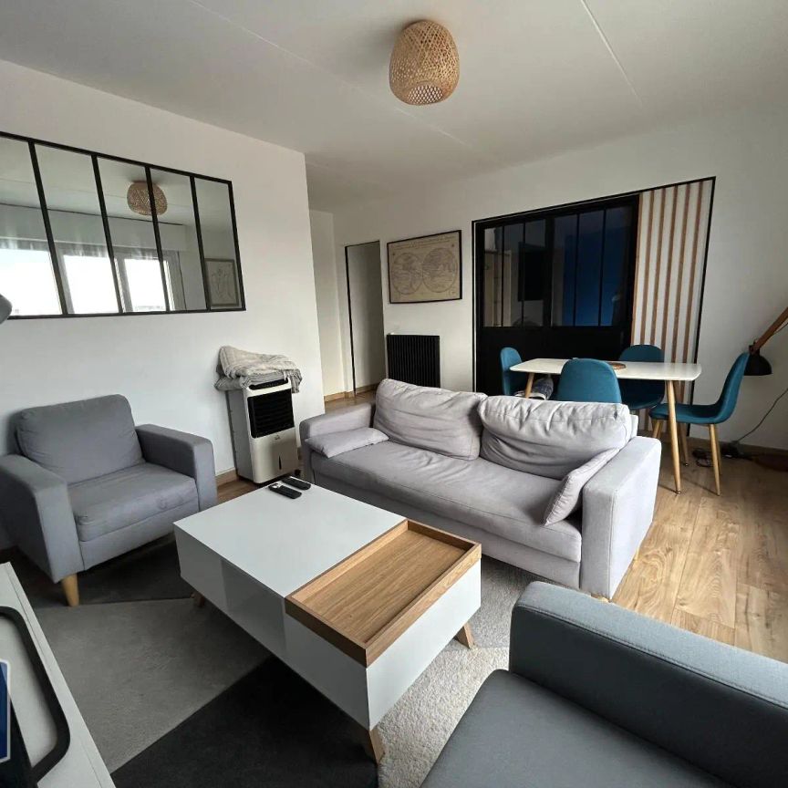 Appartement à louer 4 pièces 79.85m² - Photo 1