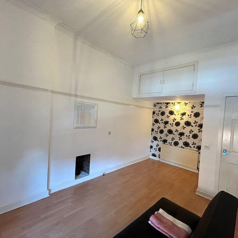 1 Bedroom Property To Rent - Photo 1