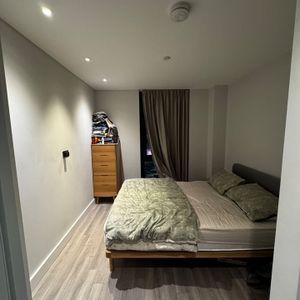 Room in a Shared Flat, Alemada, HA9 - Photo 2