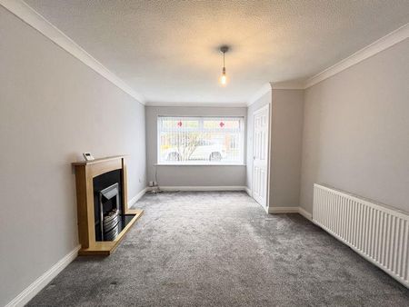 2 bedroom semi-detached house to rent - Photo 3