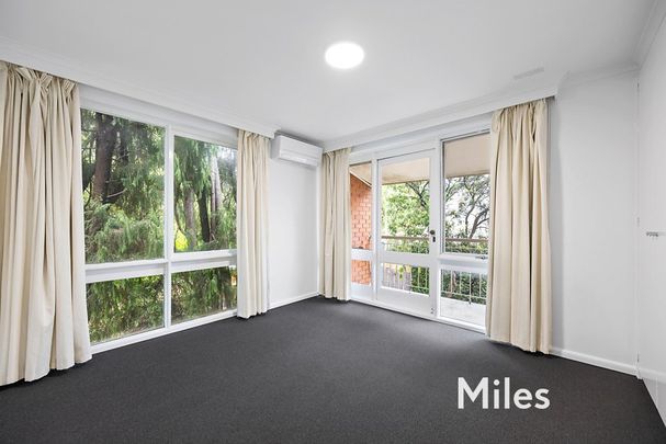 1/96 Locksley Road, Ivanhoe - Photo 1