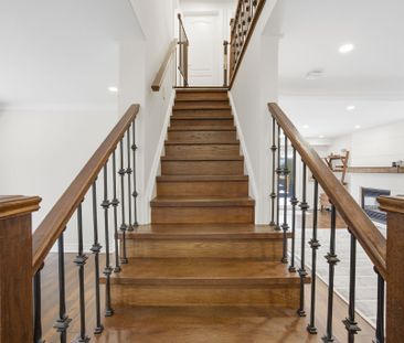 For Lease - 3254 Sir Johns Homestead, Mississauga, Ontario - Photo 4