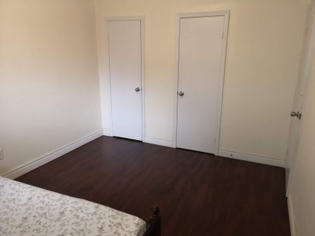 For Lease - 58 Emmeline Crescent Unit# Main, Toronto, Ontario - Photo 2