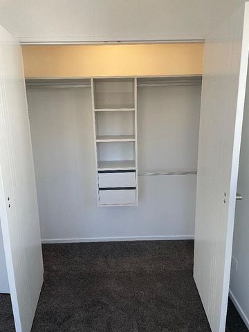 Near Brand New 3 Bedroom For Rent - Photo 3