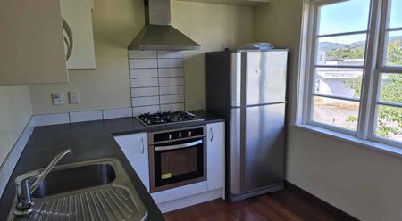 Waterloo 3 Bedroom Home - Photo 3