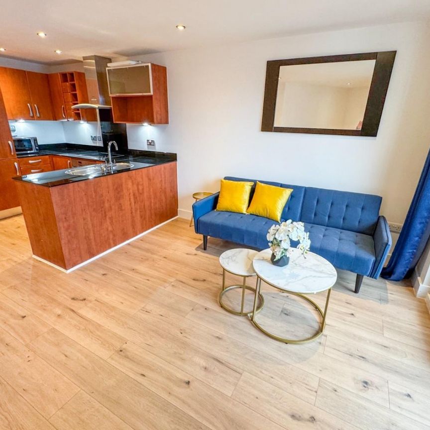 1 bedroom Flat To Let Total Size: 520 SQ FT - Photo 1