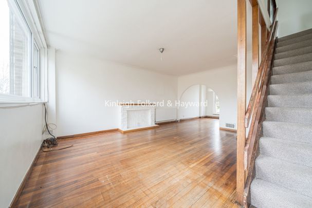 Half Moon Lane, London, SE24 - Photo 1