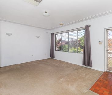 19 Killara Ave Mount Austin NSW - Photo 1