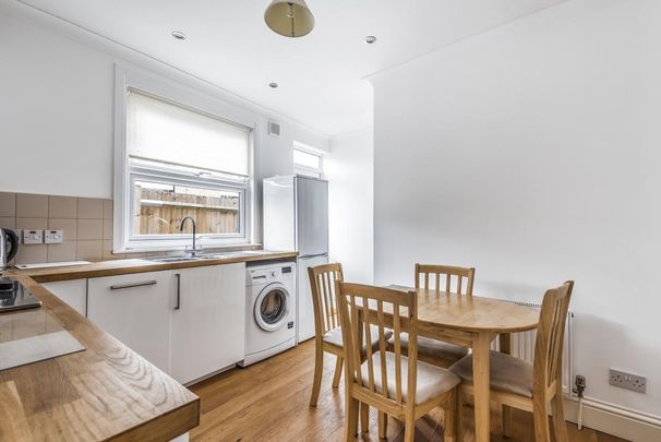 Mellison Road, London SW17 - Photo 1
