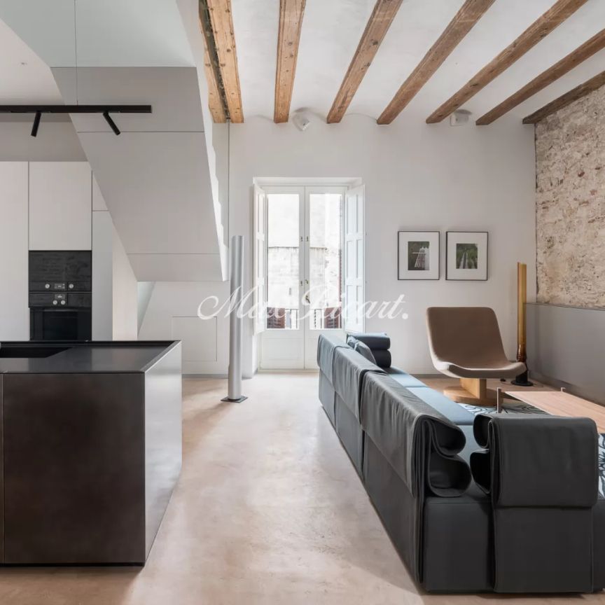 Lujosa vivienda a estrenar en Plaza de Sant Just - Foto 1