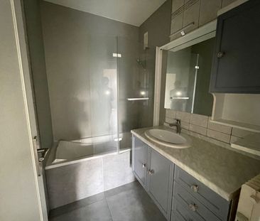 Location Appartement 3 pièces 72m² JOUE LES TOURS 37300 - Photo 4