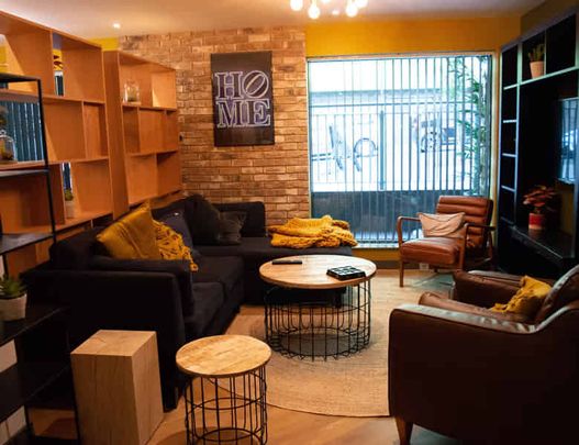 Ensuite Bronze - Photo 1