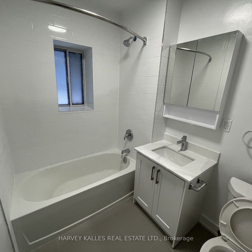 For Lease - 320 Lonsdale Road Unit# 2, Toronto, Ontario - Photo 1