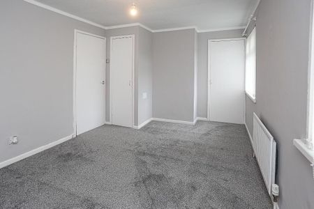 18 Springwell Crescent, Groomsport, BT19 6JZ - Photo 4