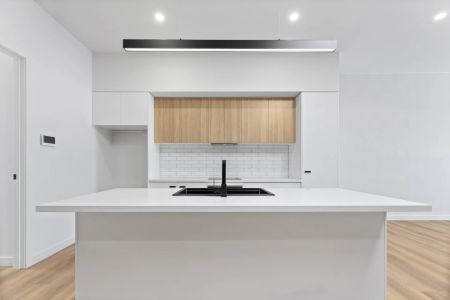 1&2/200 Commercial Road, Prahran. - Photo 4