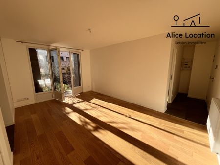 Location Appartement 2 pièces 45m² EVIAN LES BAINS 74500 - Photo 2