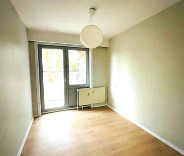 Appartement gelegen op de eerste verdieping in de directe nabijheid... - Foto 1