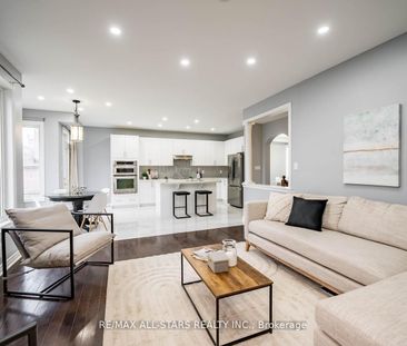For Lease - 138 Yakefarm Boulevard, Whitchurch-Stouffville, Ontario - Photo 5