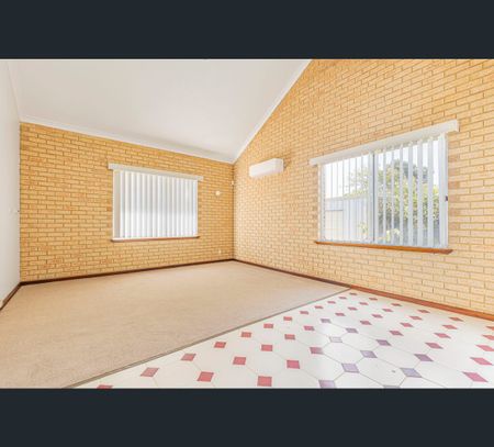 24 Custance Street, Lathlain, WA 6100 - Photo 5