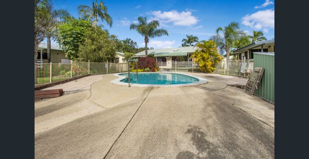 Charming Fully Furnished Villa! - Photo 1