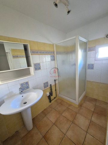 Location Appartement 4 pièces 93m² EVENOS 83330 - Photo 2