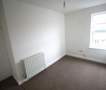 2 bedroom house to rent - Photo 1