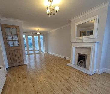 3 bedroom semi-detached house to rent - Photo 6