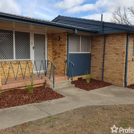 109-111 Warral Road, West Tamworth NSW 2340 - Photo 4