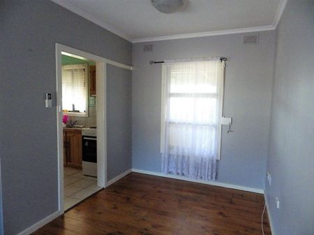 168 Nicolson Avenue - Photo 2