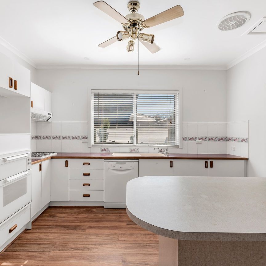 7 Bona Street, Ringwood East - Photo 1