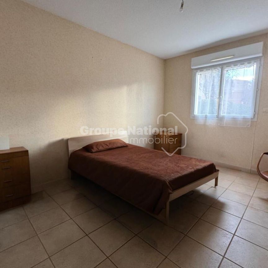 LOCATION d'un appartement T2 (46 m²) à MIRAMAS, - Photo 1