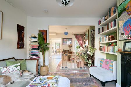 3 bedroom terraced house to rent - Photo 4