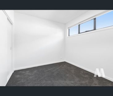 5/46 Crevelli Street, Reservoir, Vic 3073 - Photo 3