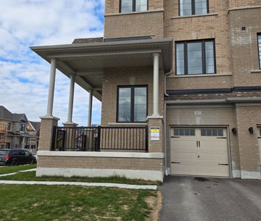 For Lease - 62 Morrison Crescent, Whitby, Ontario - Photo 1
