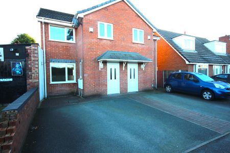 Brookside Cottages, Stanifield Lane - Photo 5
