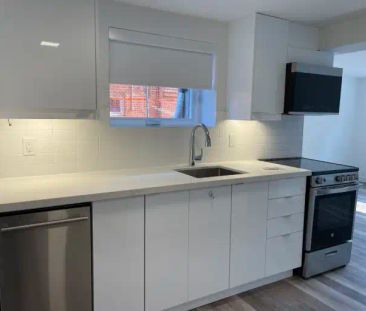 521 Brown's Line | 521 Brown's Line, Toronto - Photo 1