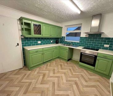 Green Park Road, Cayton, Scarborough, YO11 - Photo 5