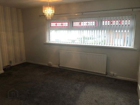 13 Coronation Road, Carrickfergus, BT38 7EX - Photo 5