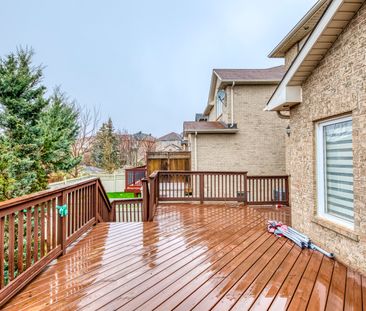 For Lease - 2364 Hilda Drive, Oakville, Ontario - Photo 4