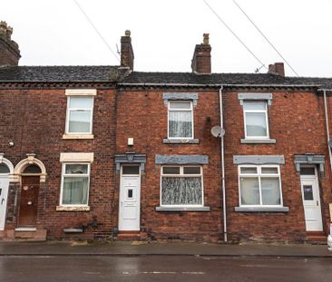 3 bedroom terraced house to rent - Photo 4