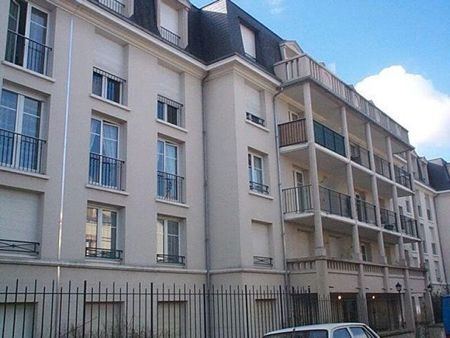 Location Appartement 2 pièces 43m² ORLEANS 45000 - Photo 4