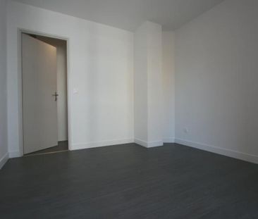 Location Appartement 2 pièces 42m² ANNECY 74000 - Photo 3