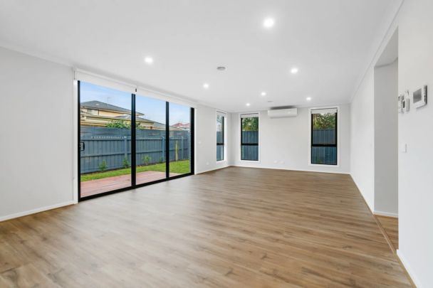 Unit 2/5 Evan Street, Box Hill North. - Photo 1