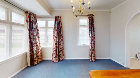 Awapuni - 2 Bedrooms - Photo 2