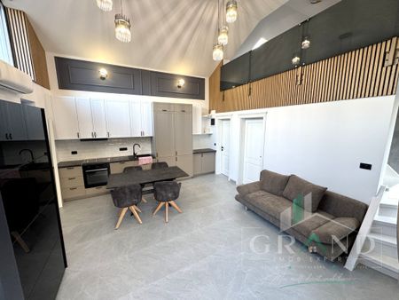 PRIMA ÎNCHIRIERE | CASĂ TIP DUPLEX | CURTE PROPRIE | 2 PAR - Fotografie 2