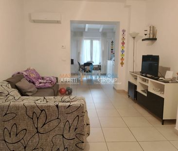 Appartamento via Adelina Zini 72, Marina di Massa Centro, Massa - Photo 2