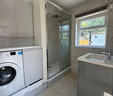 3 Bed Terraced House, Ashville Road, E11 - Photo 6