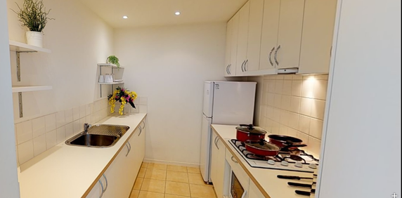 Carlton | Student Living – 800 Swanston | 2 Bedroom Standard - Photo 2