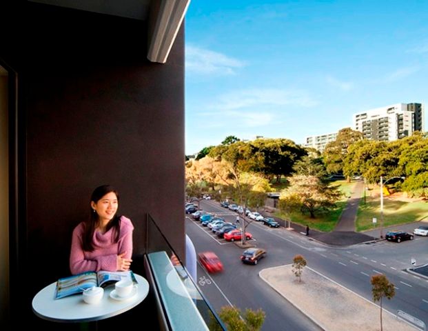 Carlton | Student Living D1 | Superior Studio Balcony - Photo 1