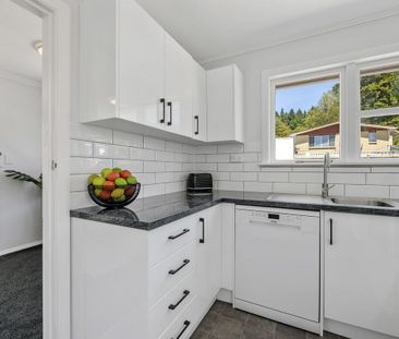 1/29 Hillside Drive, Maoribank, Upper Hutt - Photo 2